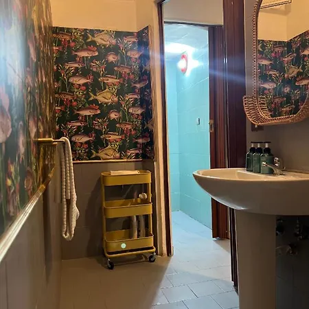 Apartament The Conical House Howme Bari